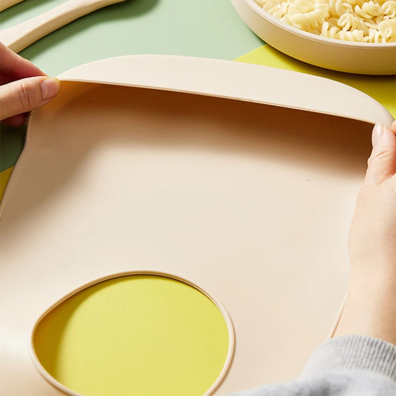 Bavoir Bébé Offert 🎁 – Avec chaque Chaise Haute Miam Miam Bébé
