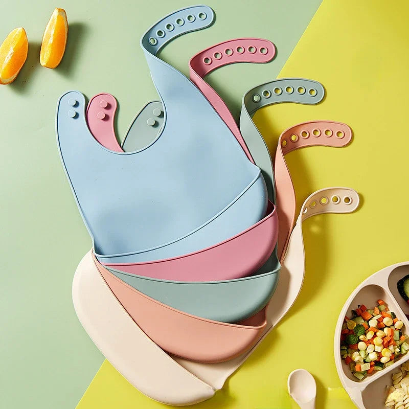 Bavoir Bébé Offert 🎁 – Avec chaque Chaise Haute Miam Miam Bébé
